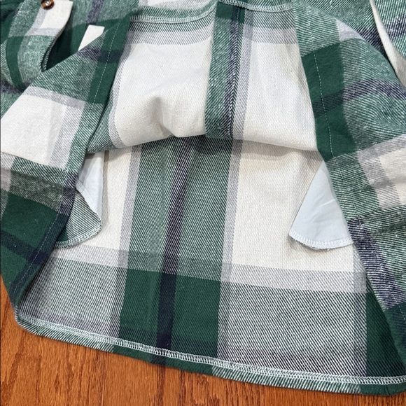 Buffalo Plaid Hooded Shacket Button Down - Picture 11 of 14